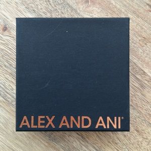 NWT Alex and Ani Seashell Bangle Bracelet